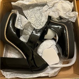 Steve Madden Tarrah Platform Mary Jane Pump